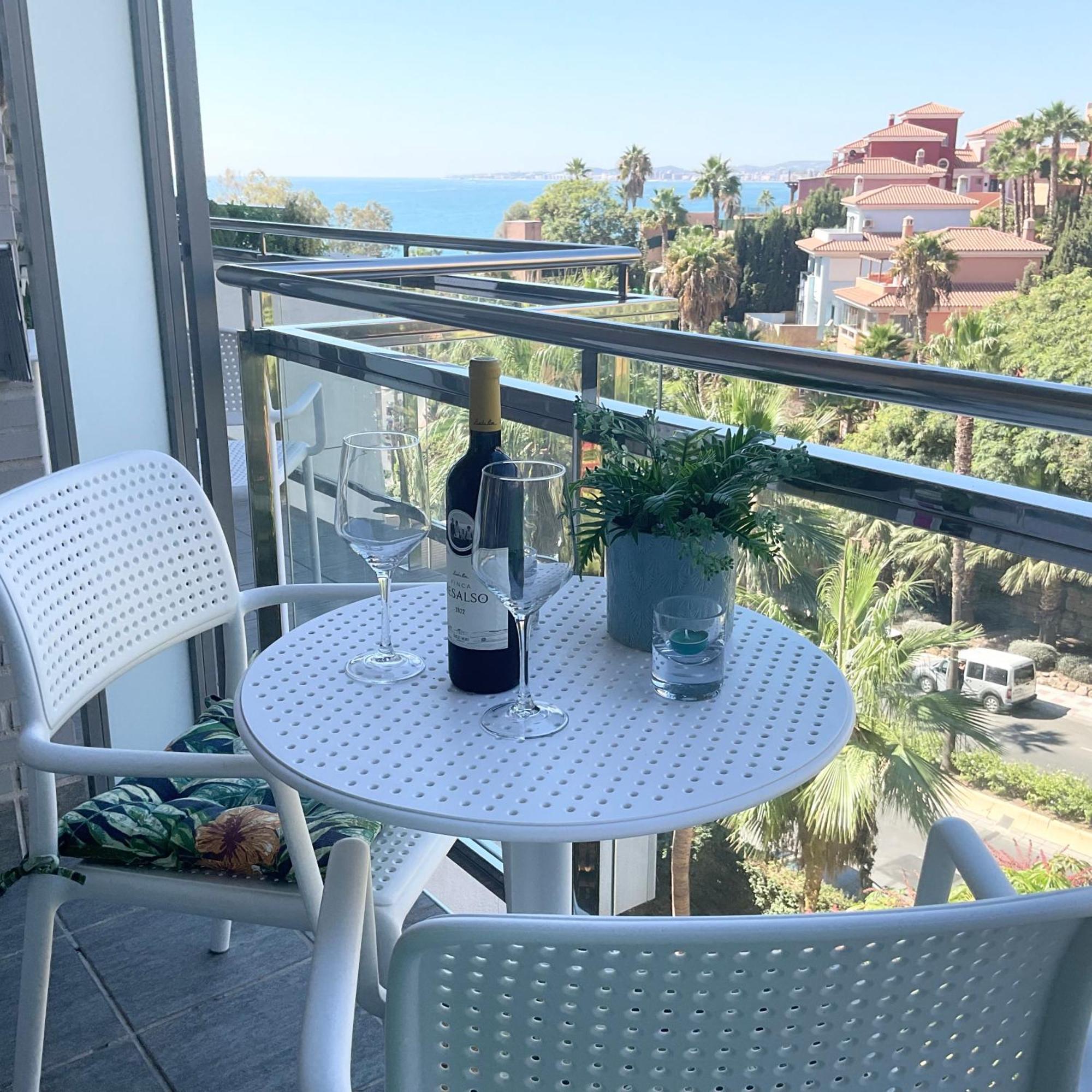 Wonderful Apartment In Costa Del Sol ベナルマデナ エクステリア 写真